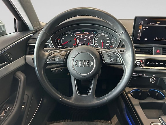 Audi A4 7 of 12