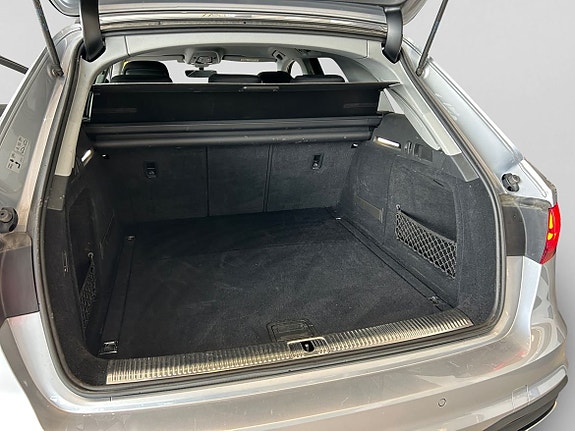 Audi A4 10 of 12