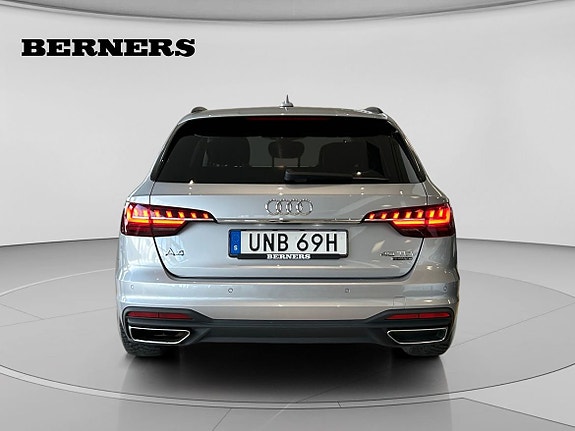 Audi A4 4 of 5