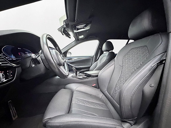 BMW 530e 10 of 30