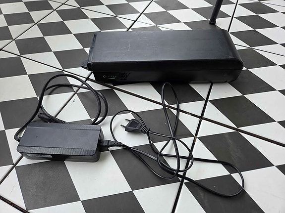 Product image 8 of 9