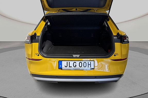 Volkswagen T-Roc 7 of 8