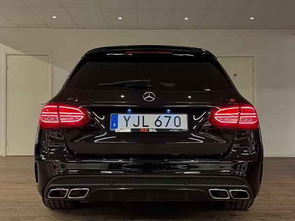 Mercedes-Benz AMG GT Black Series 14 of 30