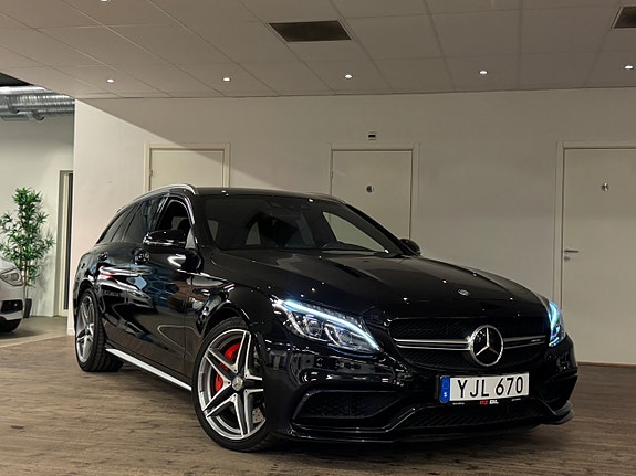 Mercedes-Benz AMG GT Black Series 9 of 30