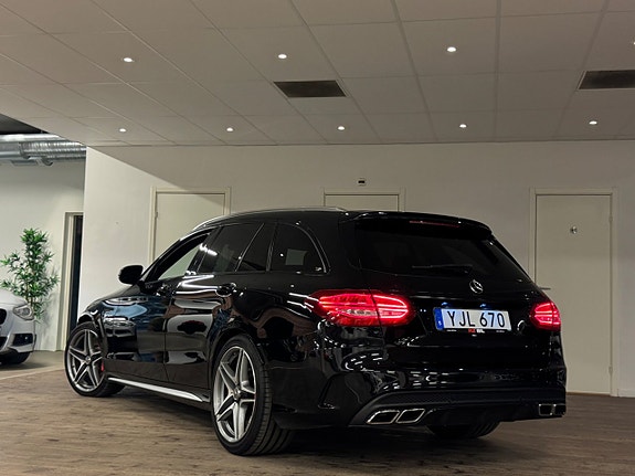 Mercedes-Benz AMG GT Black Series 19 of 30