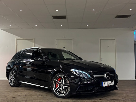 Mercedes-Benz AMG GT Black Series 8 of 30