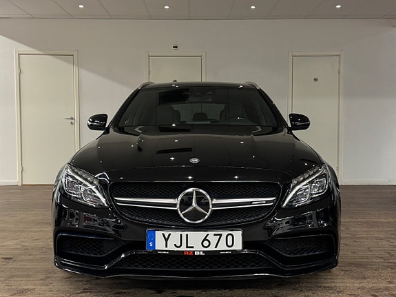 Mercedes-Benz AMG GT Black Series 6 of 30