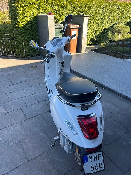 Vespa Sprint 2 of 7