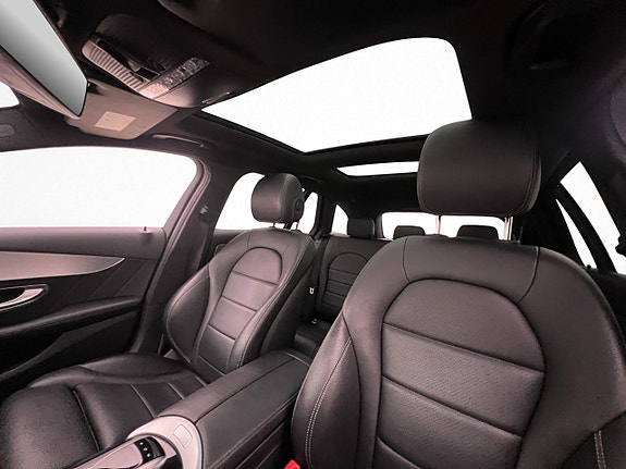 Mercedes-Benz C220 10 of 27