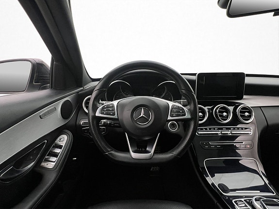 Mercedes-Benz C220 9 of 27