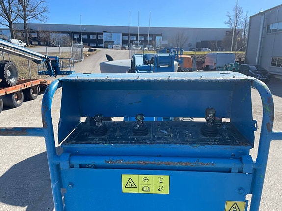 Vikbomslift Diesel - Genie Z45/25 JRT 16 meter 8 of 12