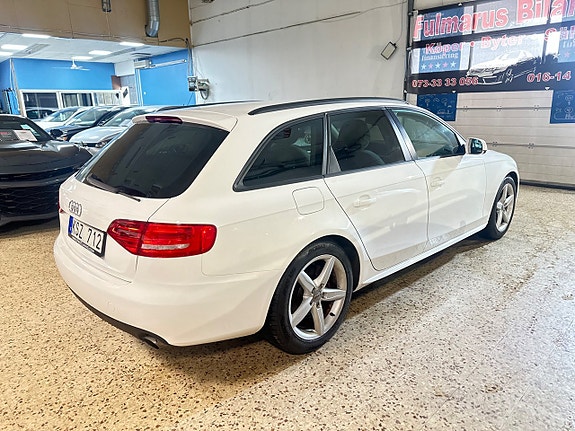 Audi A4 4 of 5