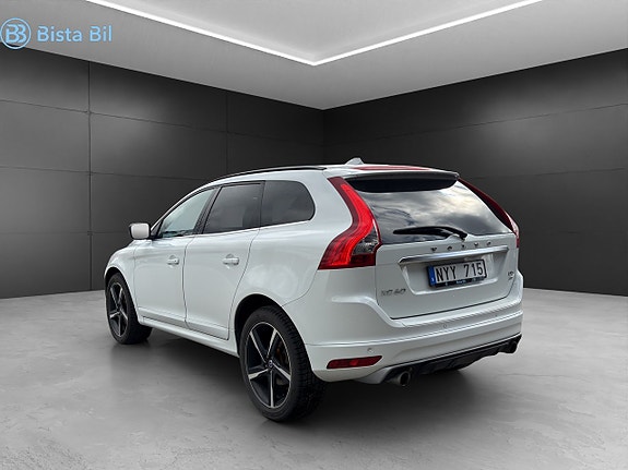 Volvo XC60 4 of 5
