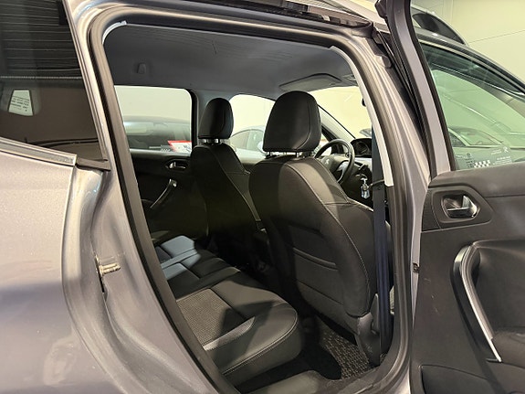 Peugeot 2008 19 of 22