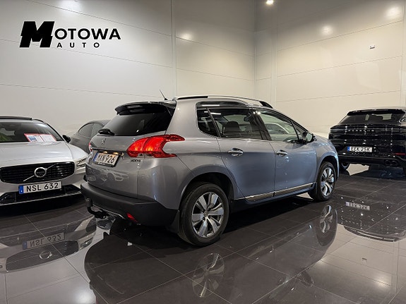 Peugeot 2008 3 of 5