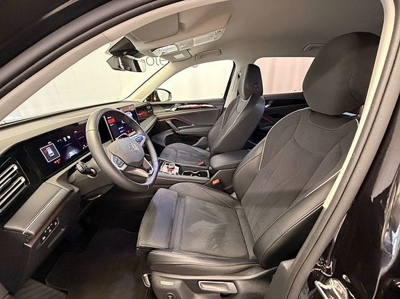 Volkswagen Tiguan 8 of 15