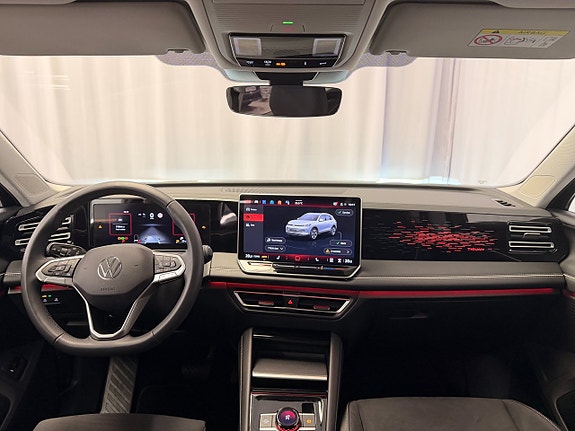 Volkswagen Tiguan 11 of 15