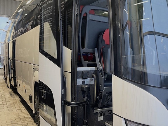 Scania *NY* Scania THD K450C 6x2*4 Touring 3 of 7