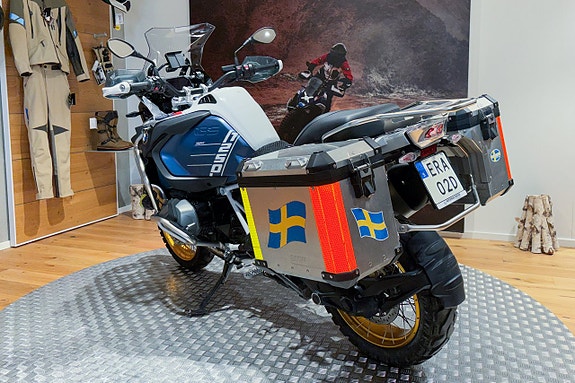 BMW R 1250 GS Adventure |Sidoväskor|Extraljus|Lågt chassi|Nyservad|SE SPEC| 4 of 10