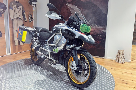 BMW R 1250 GS Adventure |Sidoväskor|Extraljus|Lågt chassi|Nyservad|SE SPEC| 3 of 10