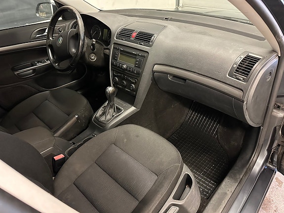 Skoda Octavia 8 of 9