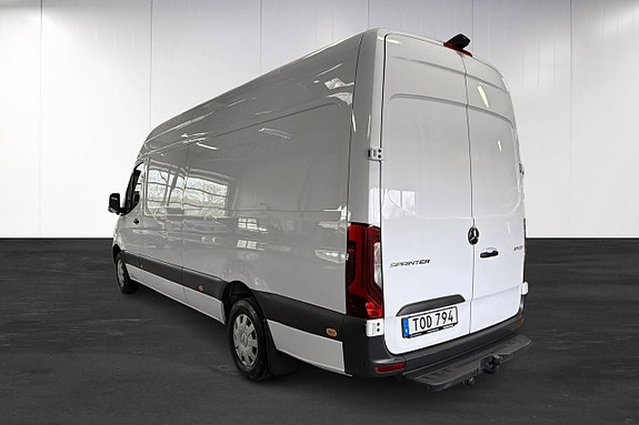 Mercedes-Benz Sprinter 317 3 of 5