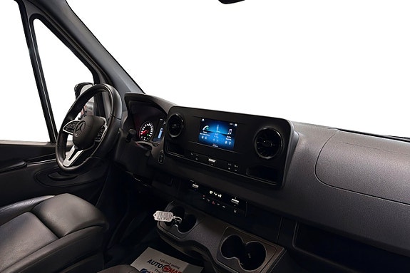 Mercedes-Benz Sprinter 317 8 of 15