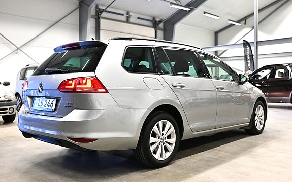 Volkswagen Golf VII 7 of 30