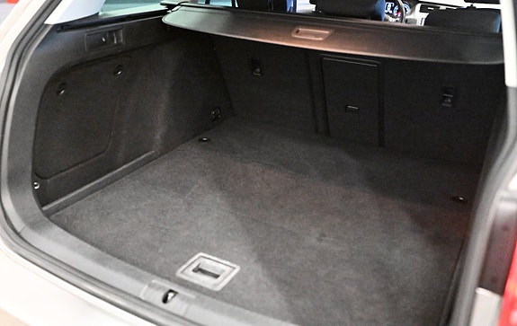 Volkswagen Golf VII 30 of 30
