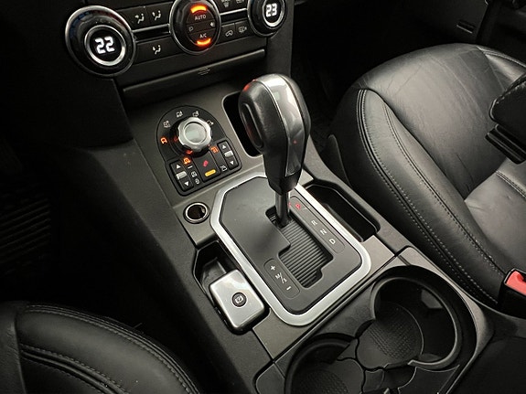Land Rover Discovery 4 23 of 30