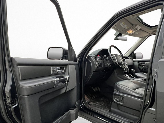 Land Rover Discovery 4 11 of 30