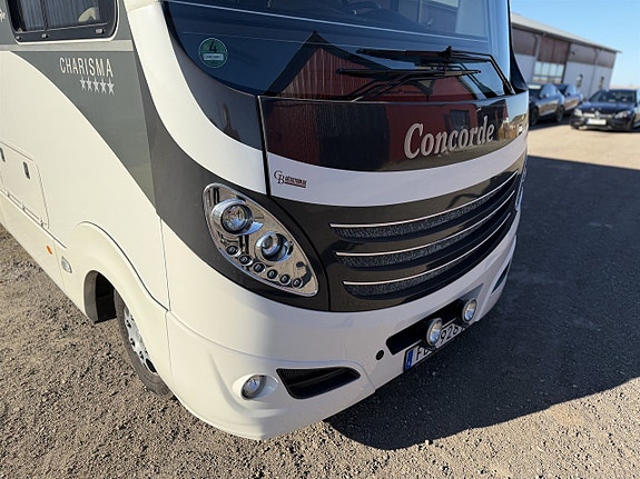 Concorde Charisma 900 m | 3.0 JTD | Automat | 205hk 2 of 27