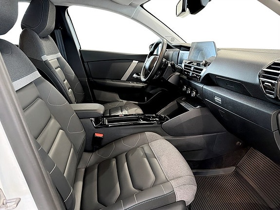 Citroen C4 X 11 of 15
