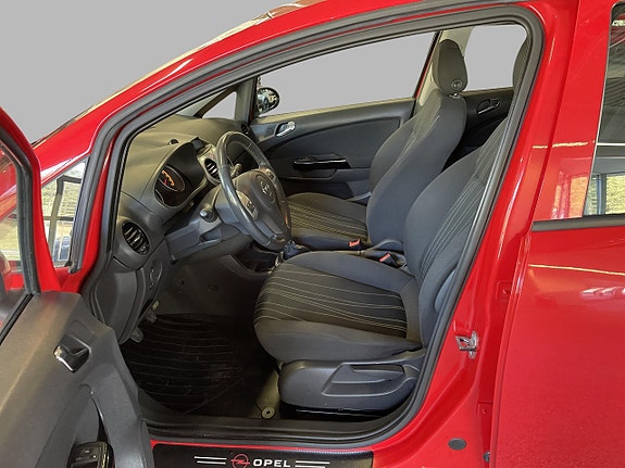 Opel Corsa 9 of 16