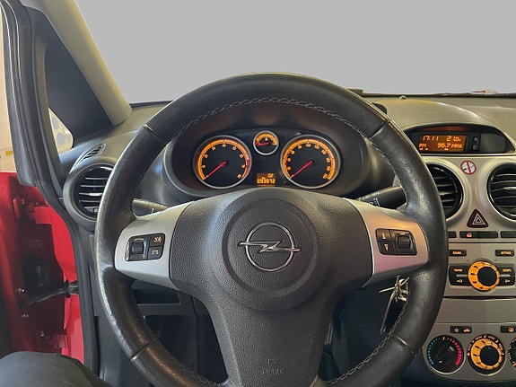 Opel Corsa 10 of 16