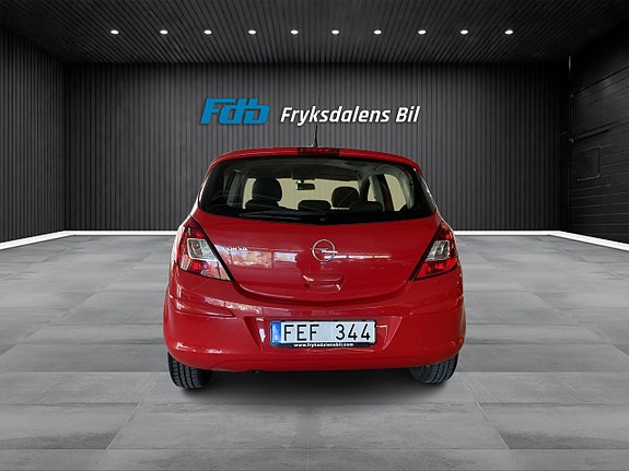 Opel Corsa 4 of 5