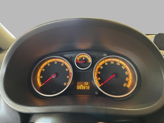Opel Corsa 11 of 16