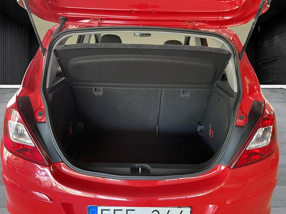 Opel Corsa 15 of 16