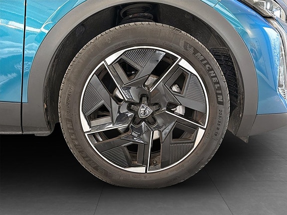 Peugeot 408 16 of 18