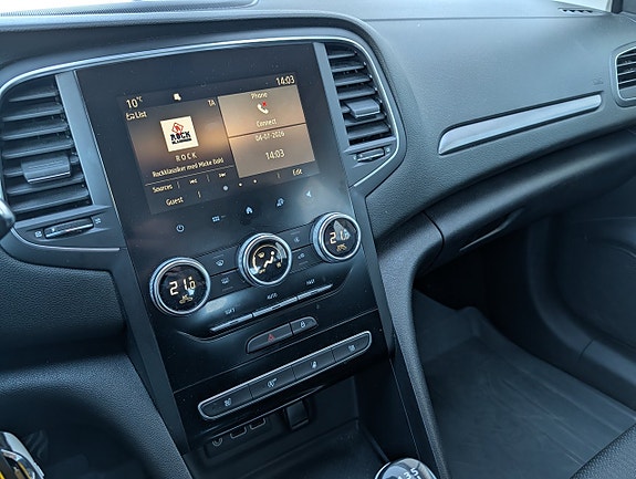 Renault Megane 17 of 20