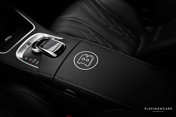 Mercedes-Benz S63 15 of 28
