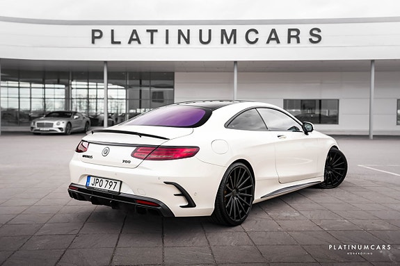 Mercedes-Benz S63 2 of 5