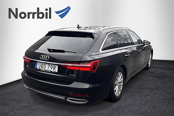 Audi A6 7 of 23