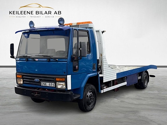 Ford Cargo 3 of 24