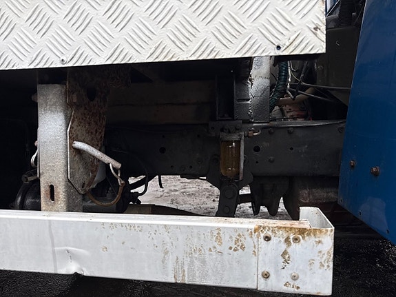 Ford Cargo 22 of 24