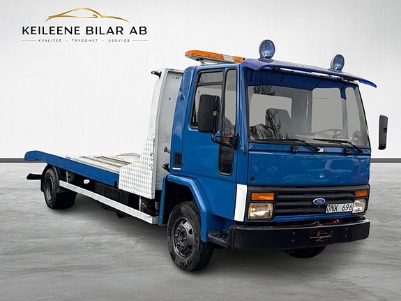 Ford Cargo 5 of 24
