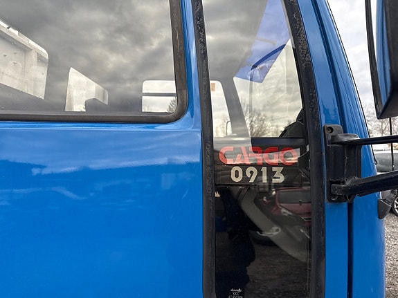 Ford Cargo 17 of 24