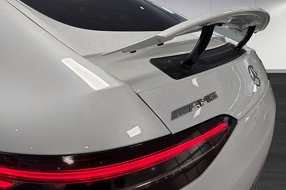 Mercedes-Benz AMG GT Coupe 10 of 25