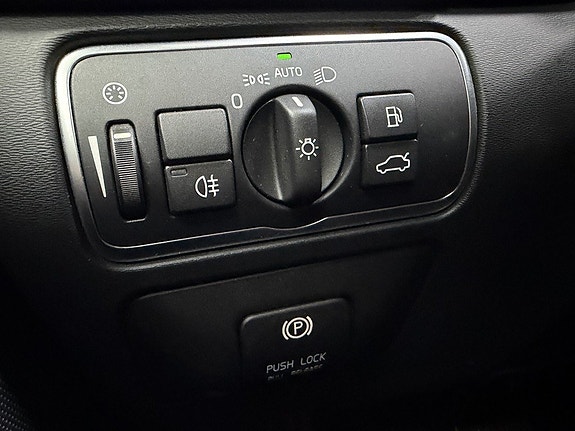 Volvo V60 12 of 15