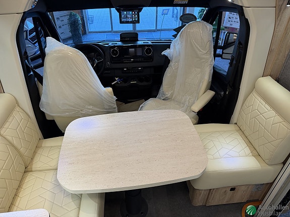 Eura Mobil XTURA 686 EF 5 of 9